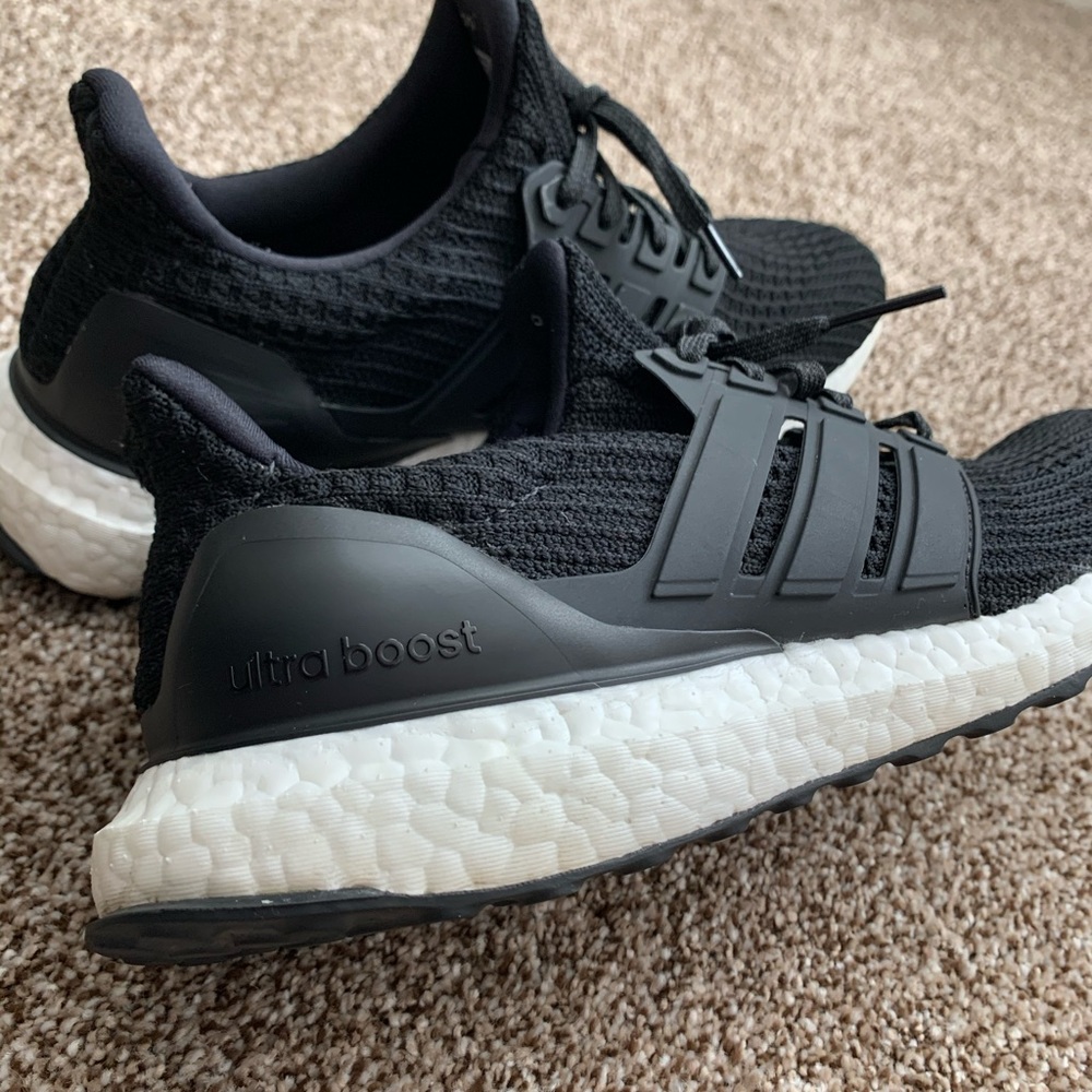 Adidas Ultraboost Black, Size 9